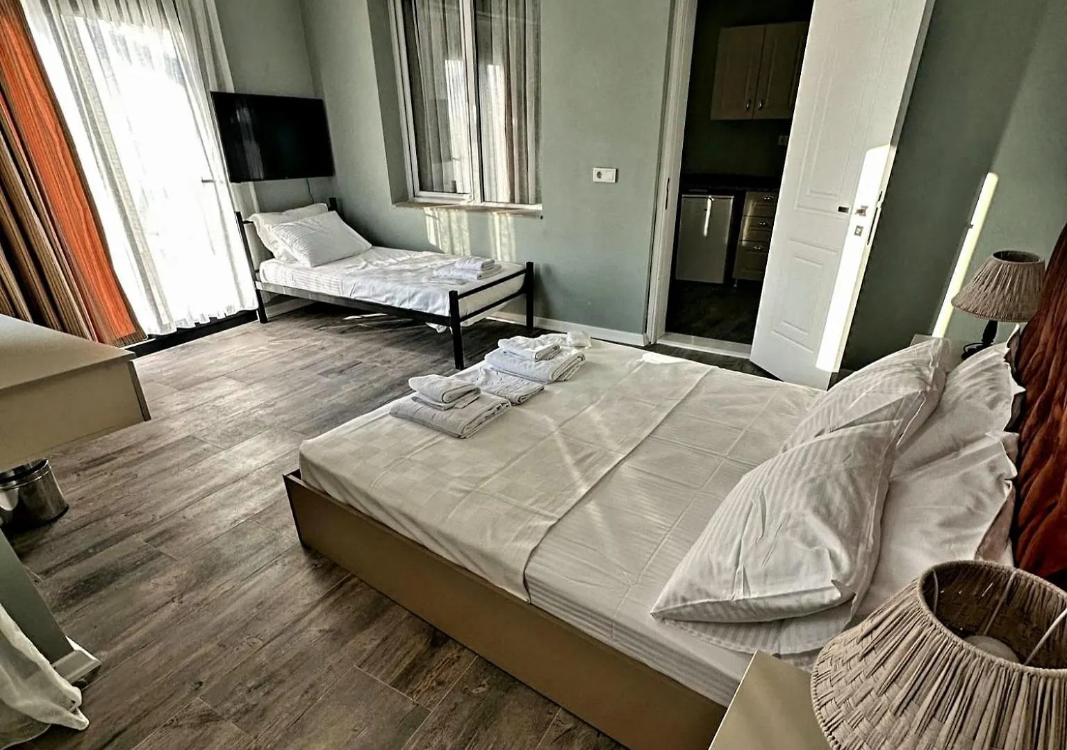St945 Palas Otel Izmir