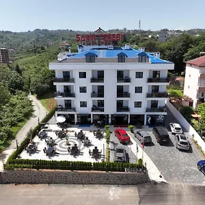 sahin-tepesi-suite-otel.hotelstrabzon.net/
